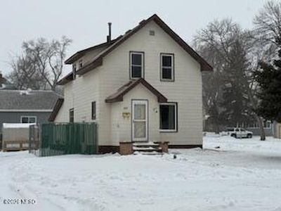 327 N Broadway, Watertown, SD, 57201