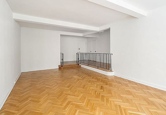 5th image of 333 W 57th St APT 309