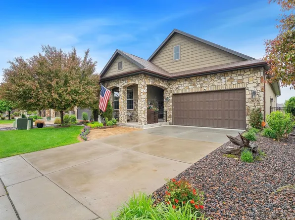 2038 Vineyard Dr, Windsor, CO 80550