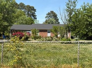 226 Sunset Blvd, Chester, VA 23836