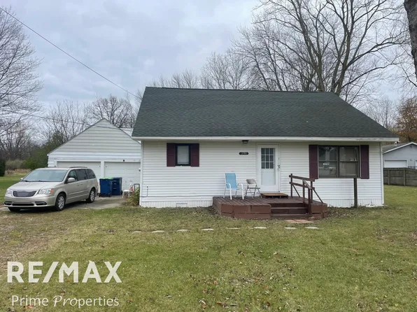 3751 Mack Rd, Saginaw, MI 48601