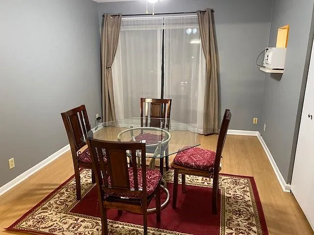 2270 Madison Rd — Photo 2