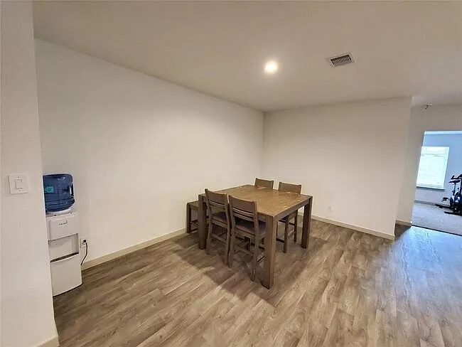 6910 Dell Vista Dr — Photo 9