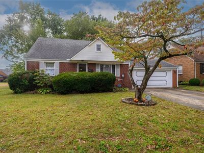 455 Royer Ave NW, North Canton, OH, 44720