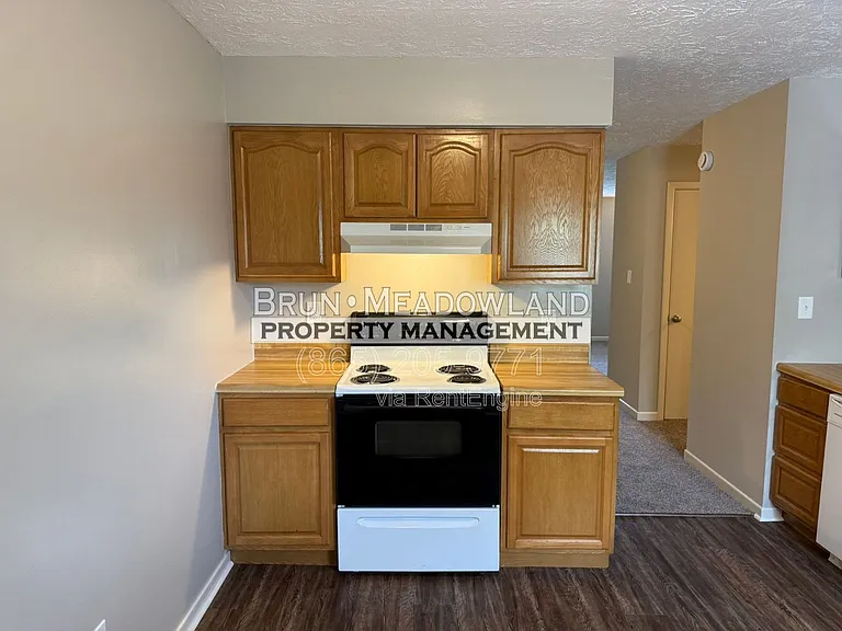8719 Gleason Dr #C — Photo 27