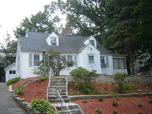 1st image of 170 Westminster Dr