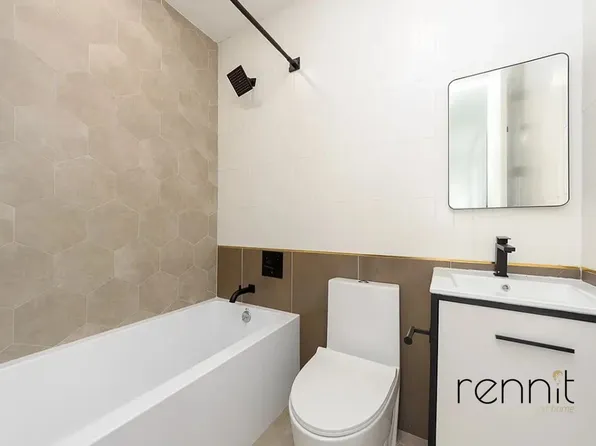 1038 Jefferson Avenue image 7 of 25