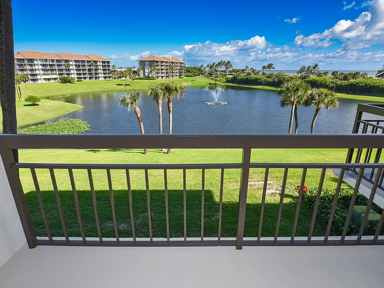 601 S Seas Dr #303 — Photo 24