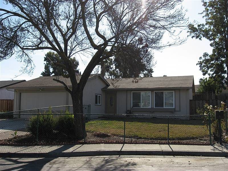 1st image of 4321 Houndsbrook Way