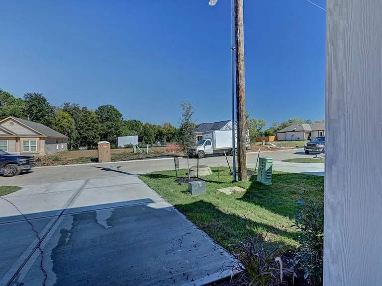 11857 E Gate Dr — Photo 48