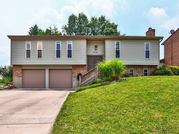 2709 Wesley Dr, Villa Hills, KY 41017