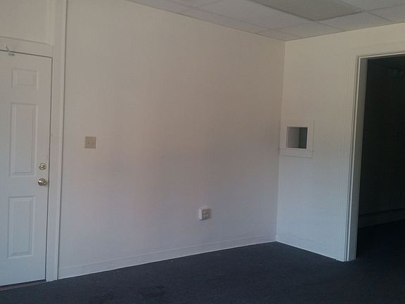 4th image of 124 E Martin St #126