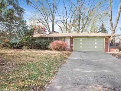 19051 Merriman Rd, Livonia, MI, 48152