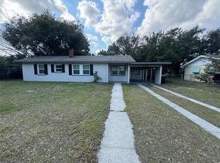 220 Palm Ave, Auburndale, FL 33823
