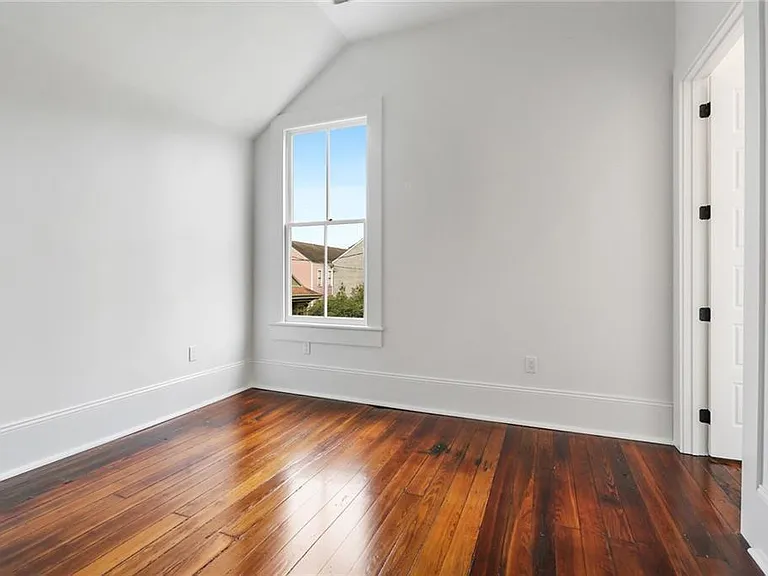 1435 Constance St — Photo 19