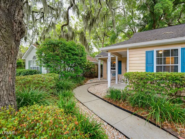 939 Oyster Cove Rd, Beaufort, SC 29902