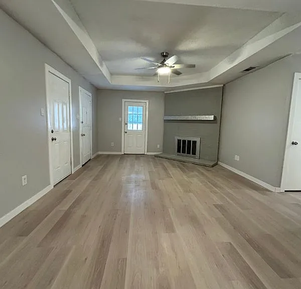 7503 April Ln #7503 — Photo 4