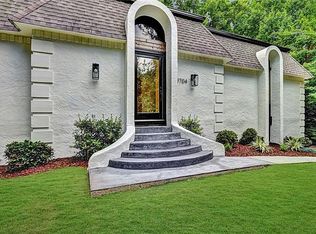 3704 Wassaw Ln, Berkeley Lake, GA 30096