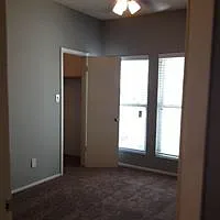 Middletowne Apartments — Photo 9
