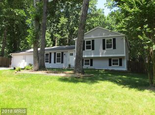 8240 Erika Dr, Manassas, VA 20112