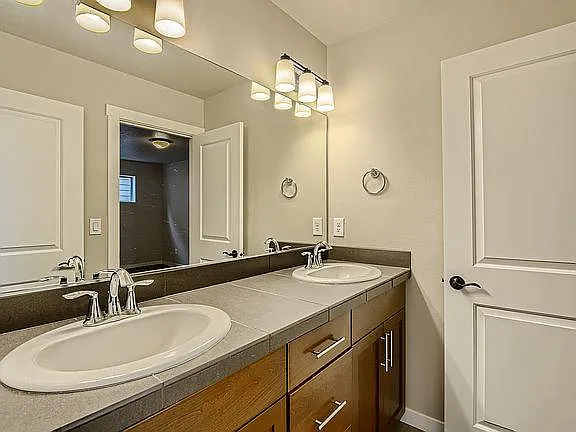 4017 SE 168th Ave — Photo 26