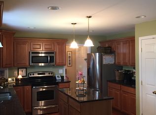 253 Carroll Rd, Pasadena, MD 21122