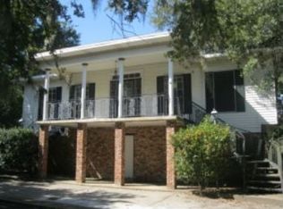 2801 Dubarry Dr, Gautier, MS 39553