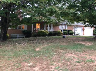 7700 Thompson School Rd, Corryton, TN 37721