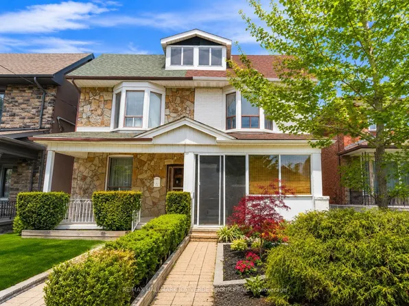 362 Mortimer Ave, Toronto, ON M4J 2E2