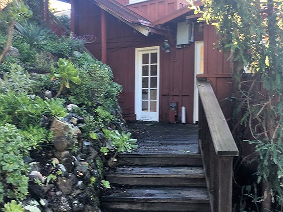 2nd image of 160 Buena Vista Ave