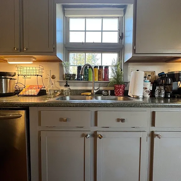 340 Putnam Ave #2 — Photo 3