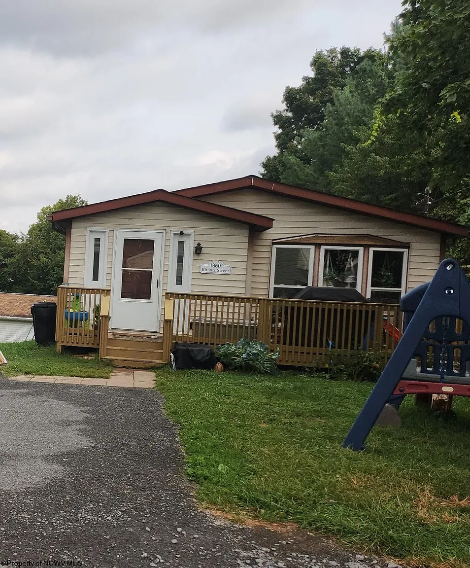 1360 Bitonti St photo 1