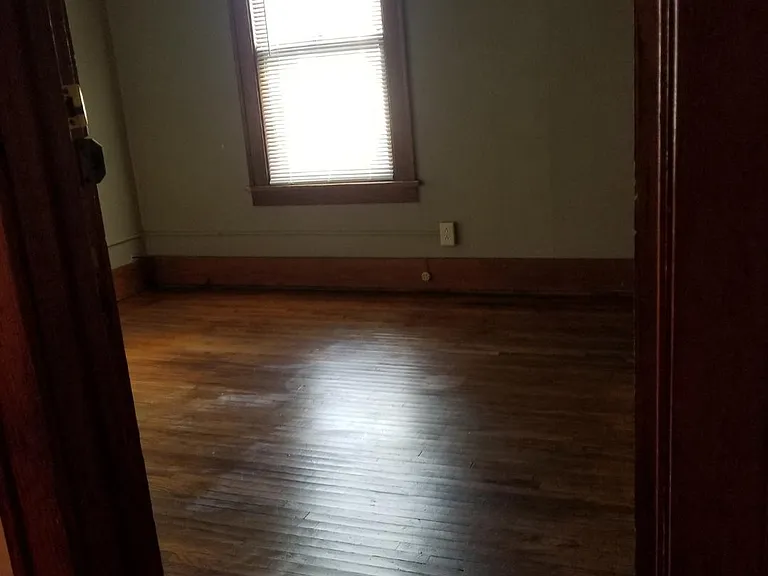 119 Mohawk St — Photo 11