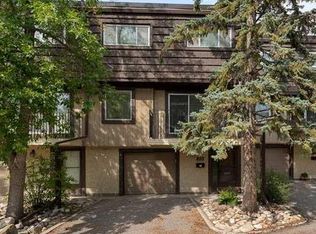 3130 S 66th Ave SW #810, Calgary, AB T3E5K8