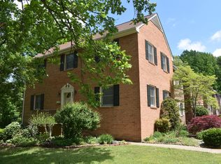 421 Ridgemore St, Fredericksburg, VA 22405