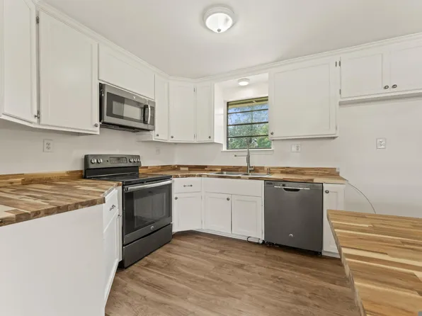 7230 Linda Lee Dr, Denham Springs, LA 70706