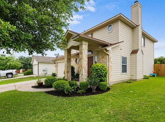 2nd image of 104 Tolcarne Dr