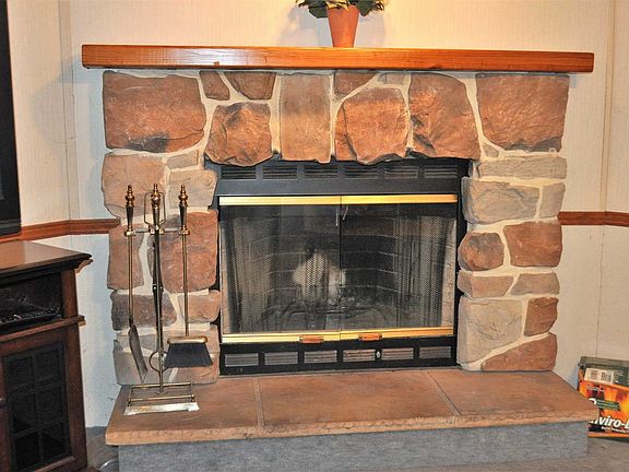 4th image of 600 E Chester St Lot 19