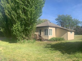 1010 Sinclair St, Davenport, WA 99122