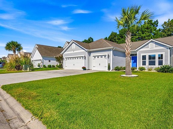 4th image of 276 Sherwood Dr.