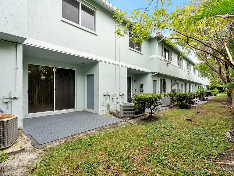 11-web-or-mls-QP--11_05212024