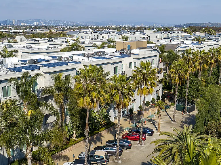 Fountain Park at Playa Vista — Photo 40