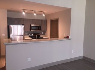824 W 5th St APT 240, Charlotte, NC 28202