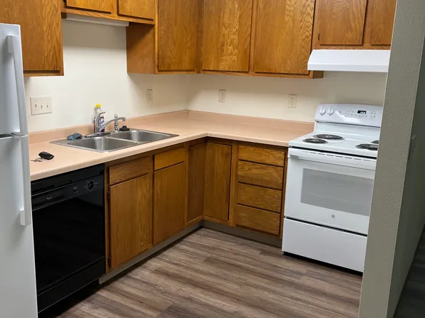 121 County Road Qq #C-10, Waupaca, WI 54981