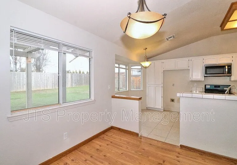 3549 Pine Hollow Way — Photo 55