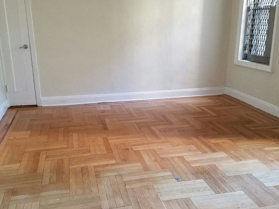 2nd image of 4130 Carpenter Ave APT 5E