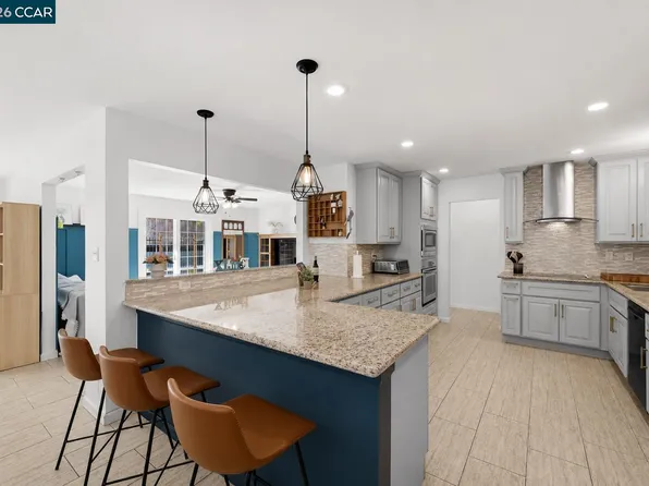 1212 McEwing Ct, Concord, CA 94521