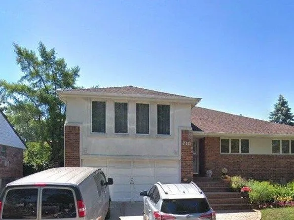710 Hillcrest, North Woodmere, NY 11581