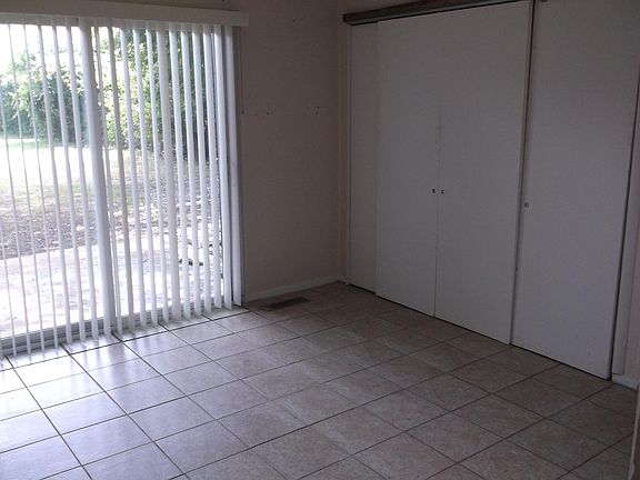 2nd image of 2708 Eagledale Dr