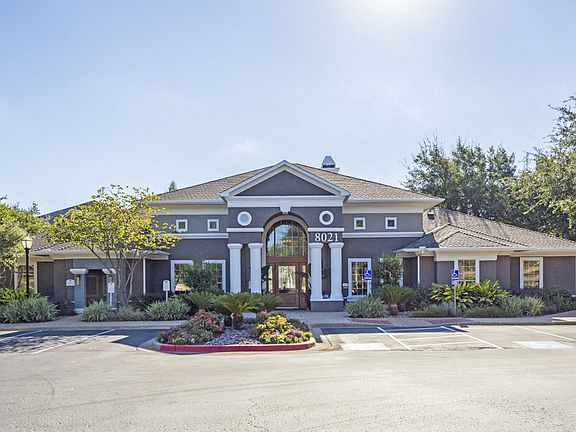 Nolina Flats Leasing office from roadside